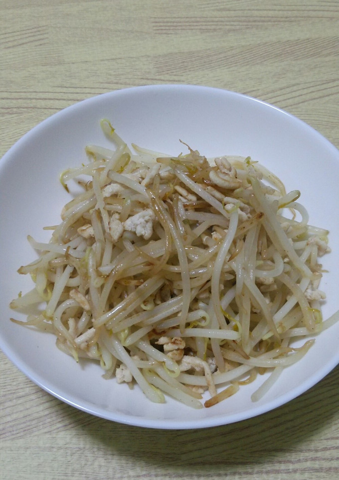 鶏挽き肉ともやしのバター炒め-レシピのメイン写真