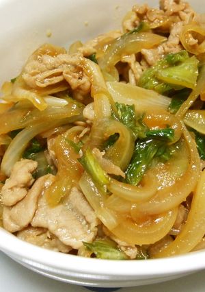もったいない！レタスの外葉＆豚こま肉炒め-レシピのメイン写真