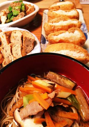 野菜の豚汁そば〜お稲荷さん付〜-レシピのメイン写真