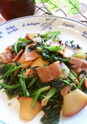 ほうれん草&林檎&ベーコンのバター醤油✿-レシピのメイン写真