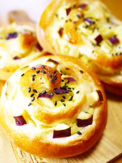 さつまいもの甘煮&スイートポテト☆パン-レシピのメイン写真