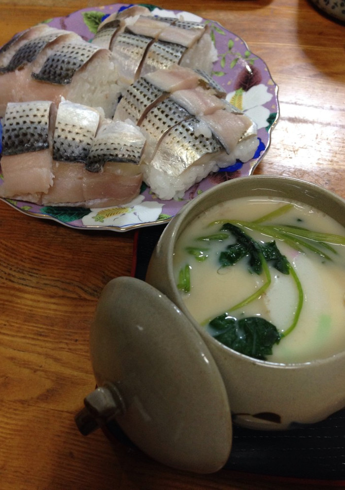 押し寿司に茶わんむしはいかがですか？-レシピのメイン写真