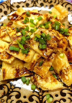 油揚げのカリカリ焼き、ニンニク醤油で！-レシピのメイン写真