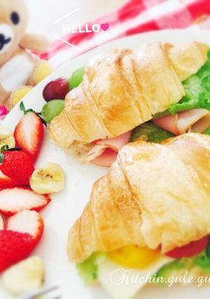 クロワッサンで簡単サンドイッチ-レシピのメイン写真