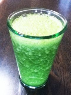 簡単 春菊とミカンのグリーンスムージー-レシピのメイン写真