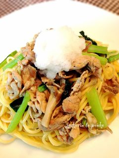 ランチ*豚肉と小松菜、舞茸の和風パスタ-レシピのメイン写真