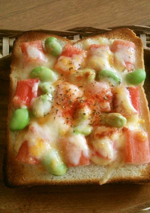 枝豆とカニカマトースト-レシピのメイン写真