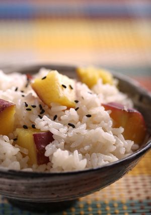 天然だしパックでつくる さつまいもご飯-レシピのメイン写真