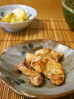 おつまみに☆鶏皮の塩麹揚げ-レシピのメイン写真