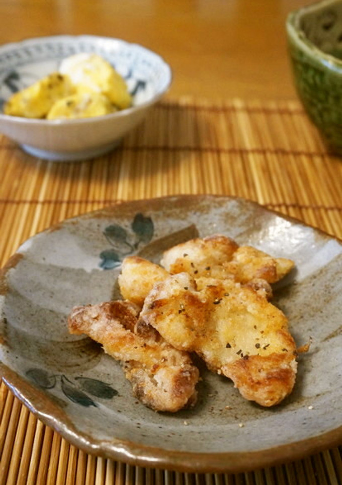 おつまみに☆鶏皮の塩麹揚げ-レシピのメイン写真
