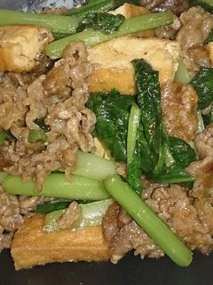 厚揚げと小松菜、牛肉のオイスター炒め-レシピのメイン写真