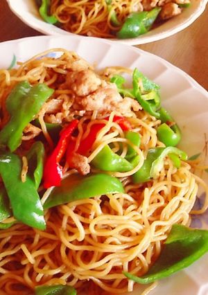 昼はピーマンたっぷり焼きそば-レシピのメイン写真