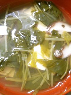 早い! 三つ葉と 豆腐 椎茸の お吸い物-レシピのメイン写真