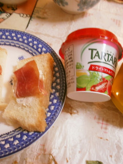 ちょっと贅沢生ハムとクリームチーズ-レシピのメイン写真