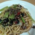 ひき肉と小松菜の醤油ペペロンチーノ