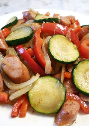 簡単!野菜とウィンナーのカレー炒め-レシピのメイン写真