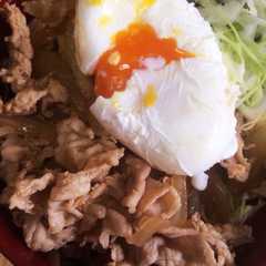 生姜焼き風簡単豚丼。ランチにも夕食にも♪-レシピのメイン写真