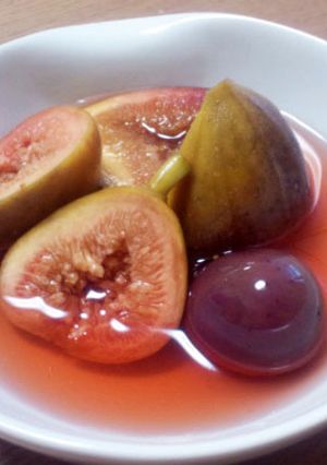 【簡単】秋の果物の白ワイン煮【保存可】-レシピのメイン写真