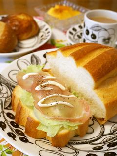 ランチに☆生ハムのオープンサンド-レシピのメイン写真