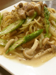 しめじとアスパラのクリームパスタ-レシピのメイン写真