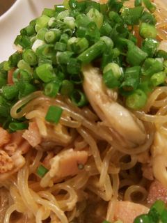 ピリッ辛っ♪しらたきとベーコンの炒め煮-レシピのメイン写真