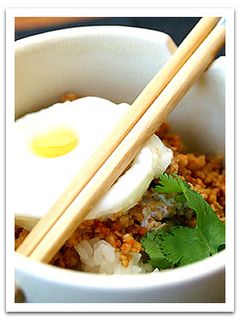 韓国風鶏そぼろ丼☆温玉乗せ-レシピのメイン写真