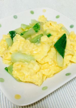 簡単!青梗菜とトロトロ卵の中華風炒め-レシピのメイン写真