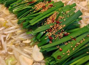 家庭で簡単に本場の味！博多風 醤油もつ鍋-レシピのメイン写真