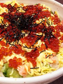 ごちそう秋鮭といくら醤油漬けのちらし寿司-レシピのメイン写真