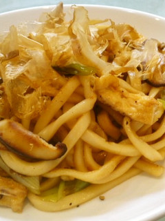 ササッとバターしょうゆの焼きうどん-レシピのメイン写真