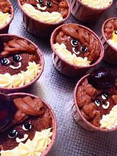 栗の渋皮煮DEマロンカップケーキ-レシピのメイン写真