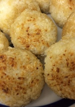 簡単、フライパンで焼きおにぎり-レシピのメイン写真