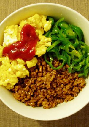 とってもお手軽♪デミそぼろ丼❤-レシピのメイン写真