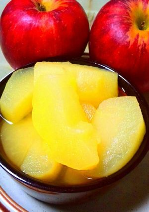 レモンジュースでりんご煮♪風邪や行事にも-レシピのメイン写真