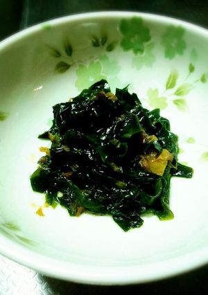1分かかる？＊ワカメだけ＊おかず-レシピのメイン写真