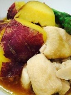 さつまいもと鶏のミルク醤油煮♪-レシピのメイン写真