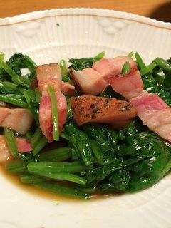 上等ベーコンとほうれん草炒め-レシピのメイン写真