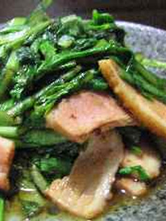 春菊とベーコンの炒め物-レシピのメイン写真