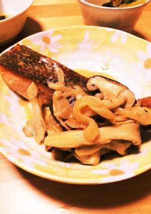 秋が旬☆鮭のきのこクリームソース添え-レシピのメイン写真