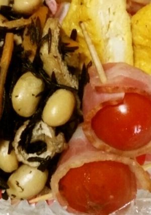 お弁当に♫プチトマトのベーコン巻き-レシピのメイン写真