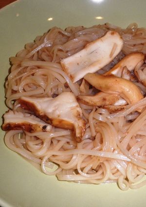 めんつゆで松茸焼きうどん～松茸パスタ-レシピのメイン写真
