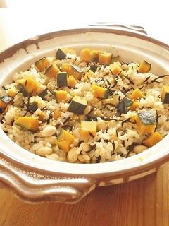土鍋で✿南瓜のジンジャー炊き込みご飯-レシピのメイン写真