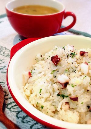 粉チーズ香る♬たこと大根のガーリック飯-レシピのメイン写真