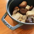 STAUB鍋で里芋と干し椎茸のじゅわ煮