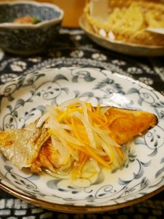 さっぱり美味しい☆秋鮭の甘酢漬け-レシピのメイン写真