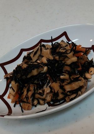 フライパンで簡単！具だくさんひじきの煮物-レシピのメイン写真