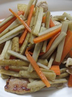 豚肉とゴボウとニンジンのレモン塩炒め-レシピのメイン写真