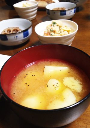 じゃがバター味噌汁☆ご飯にもパンにも☆-レシピのメイン写真
