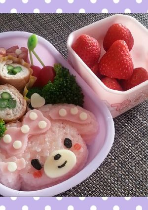 キャラ弁　ボンボンリボン遠足弁当2-レシピのメイン写真