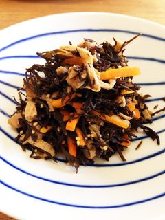 素朴な美味しさ!ひじきの五目煮-レシピのメイン写真